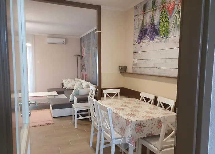 Flower Dom wakacyjny *