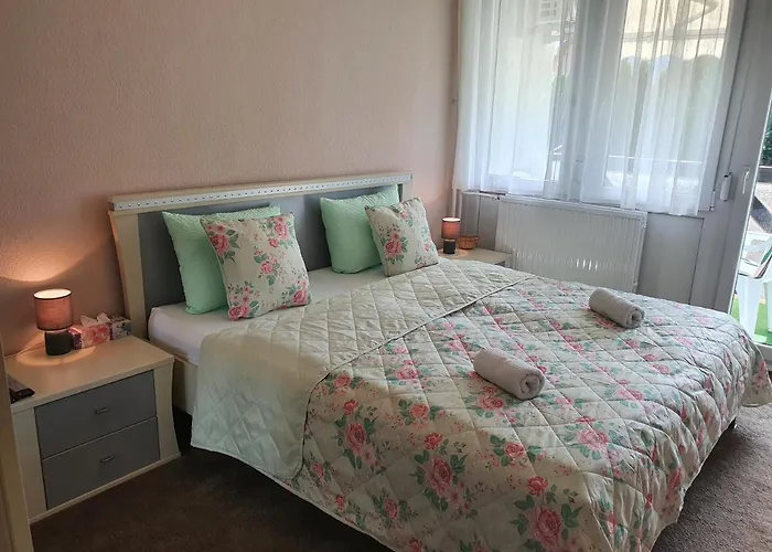 Tatil Evi Flower