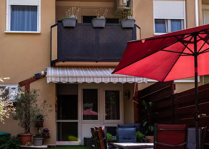 Dom wakacyjny Flower *